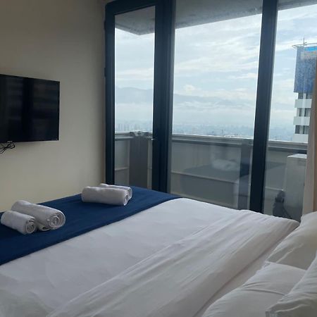 Black Sea Batumi Hotel Orbi City Exteriör bild
