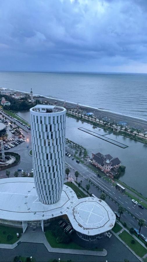 Black Sea Batumi Hotel Orbi City Exteriör bild