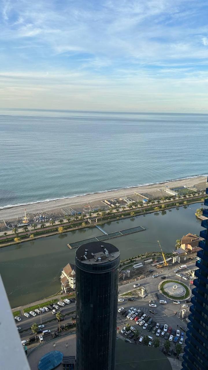 Black Sea Batumi Hotel Orbi City Exteriör bild